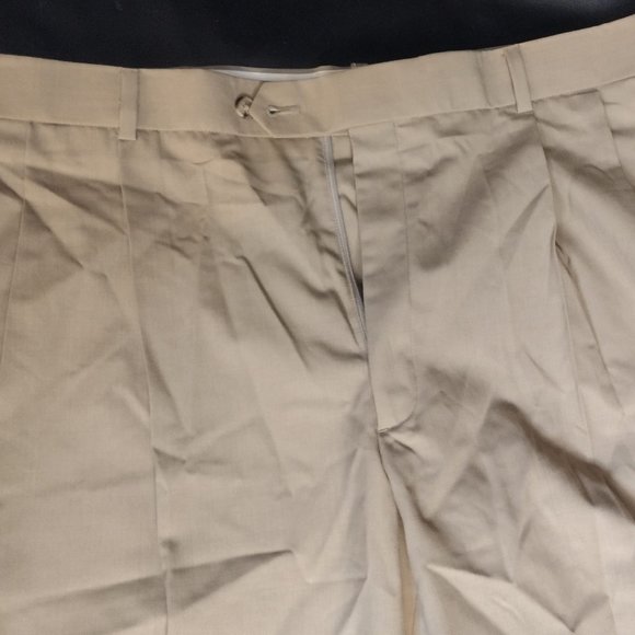 Higgins Khakis Pants Size 38RW - Picture 2 of 6